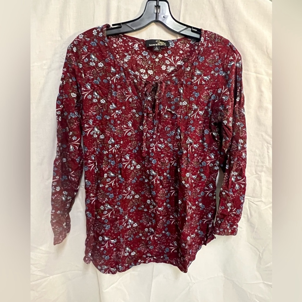 Suzanne Betro Women’s Flowy Top